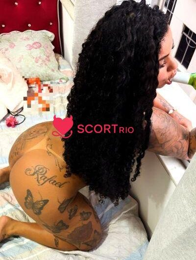 Tarcia - acompanhante morena RJ